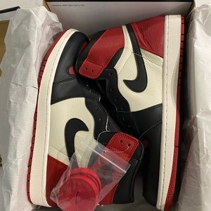 Nike Air Jordan 1 “ Bred Toe “ Size 11